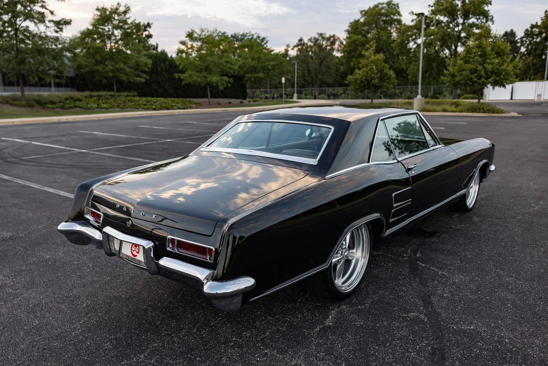 1963 Buick Riviera 1st Gen - Image 18 of 31