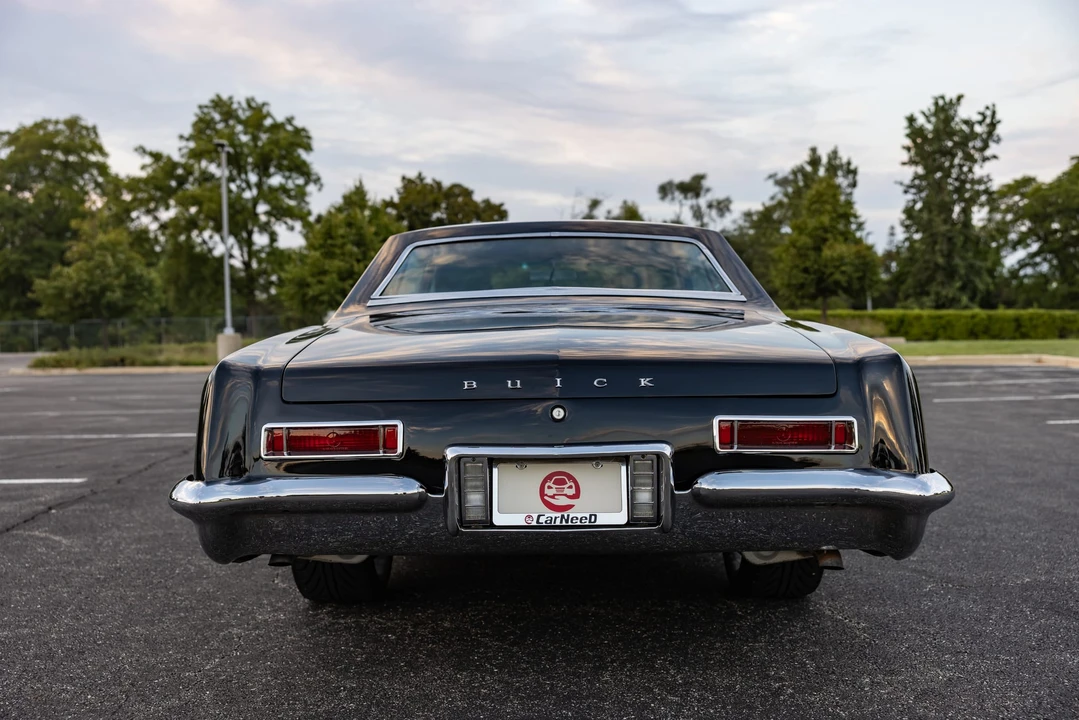1963 Buick Riviera 1st Gen - Image 23 of 31