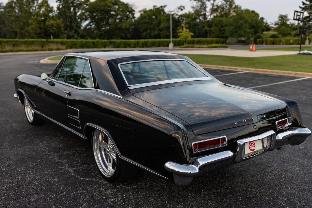 1963 Buick Riviera 1st Gen - Image 26 of 31