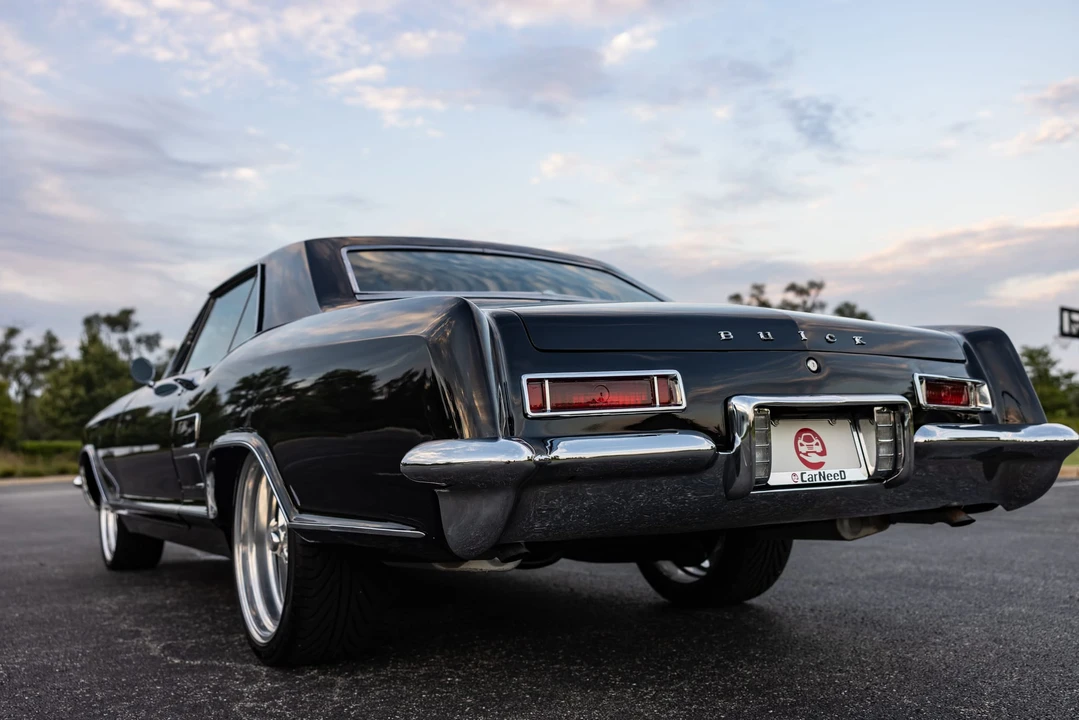 1963 Buick Riviera 1st Gen - Image 25 of 31