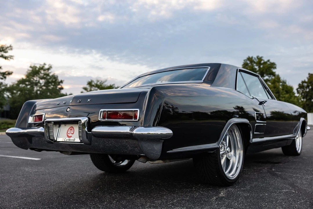 1963 Buick Riviera 1st Gen - Image 21 of 31