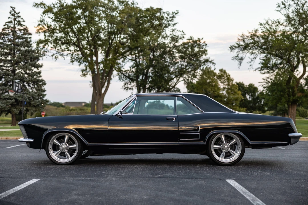 1963 Buick Riviera 1st Gen - Image 29 of 31