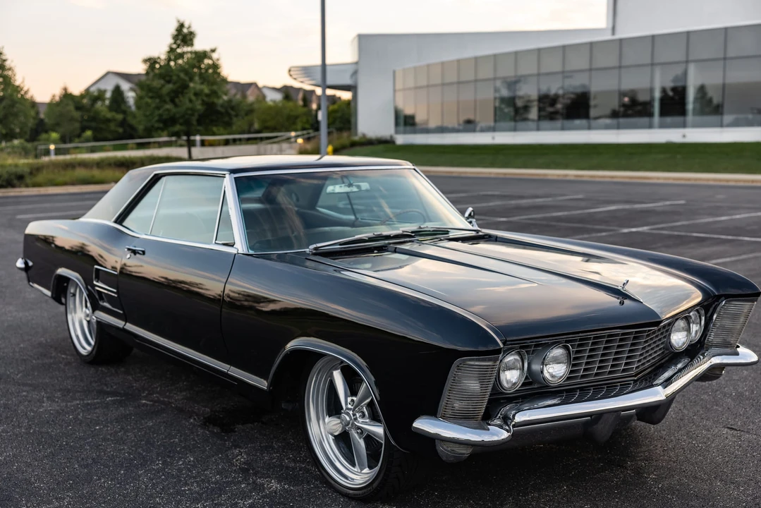 1963 Buick Riviera 1st Gen - Image 10 of 31