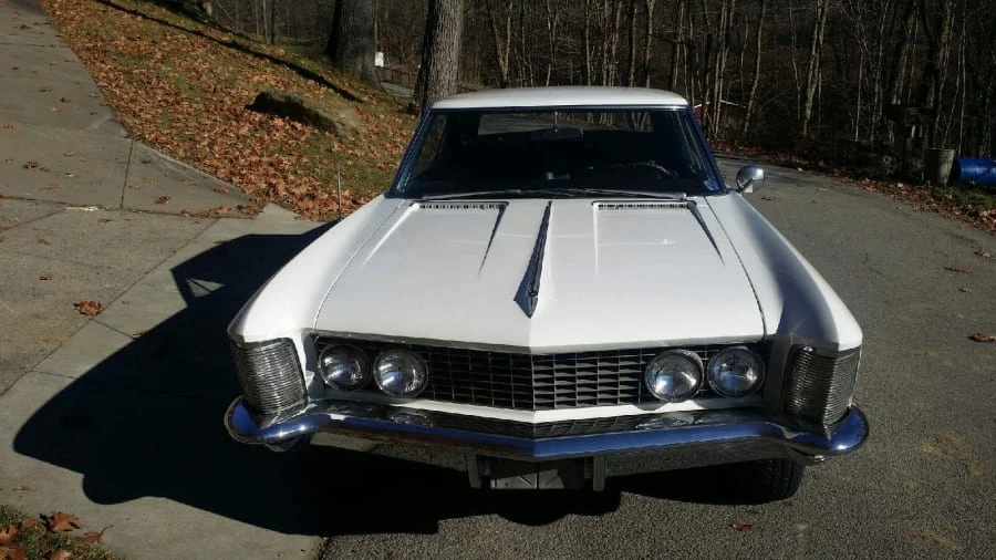 1963 Buick Riviera 1st Gen - Image 4 of 11
