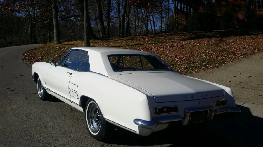 1963 Buick Riviera 1st Gen - Image 6 of 11