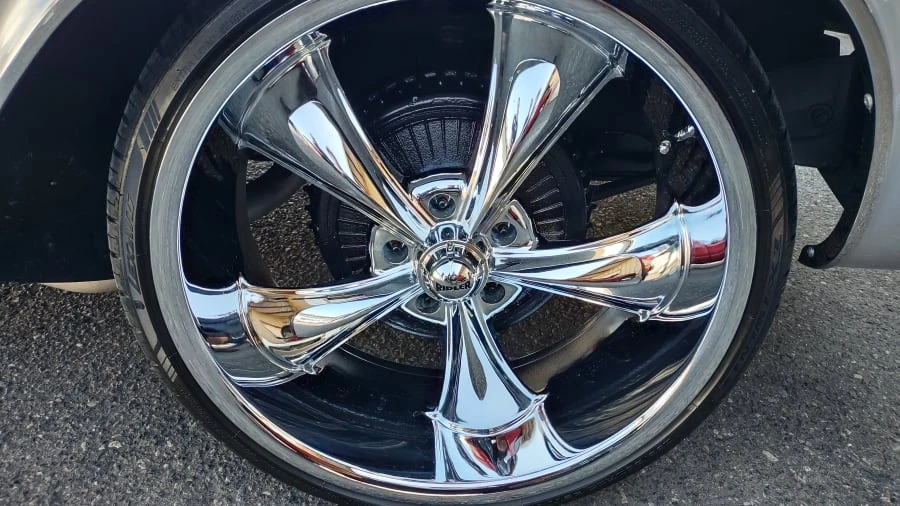 1963 Buick Riviera 1st Gen - Image 9 of 21