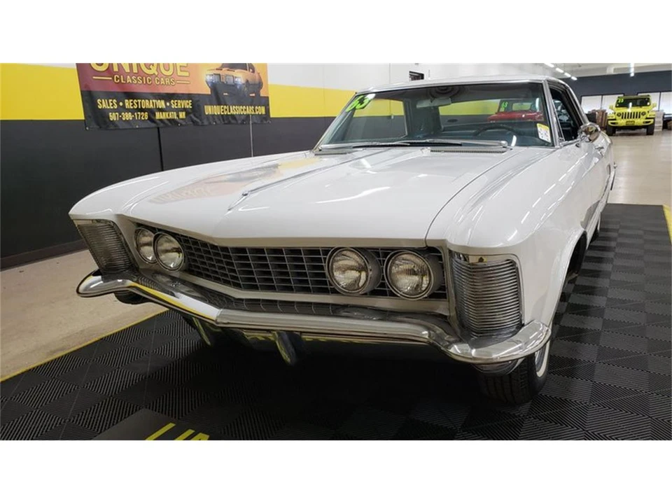 1963 Buick Riviera 1st Gen - Image 10 of 31