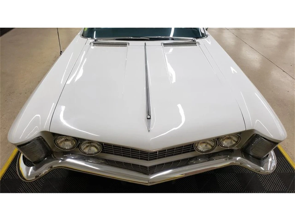 1963 Buick Riviera 1st Gen - Image 11 of 31
