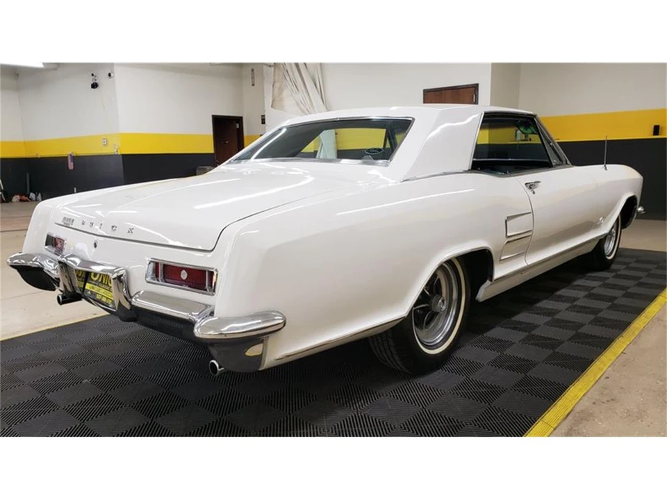 1963 Buick Riviera 1st Gen - Image 4 of 31