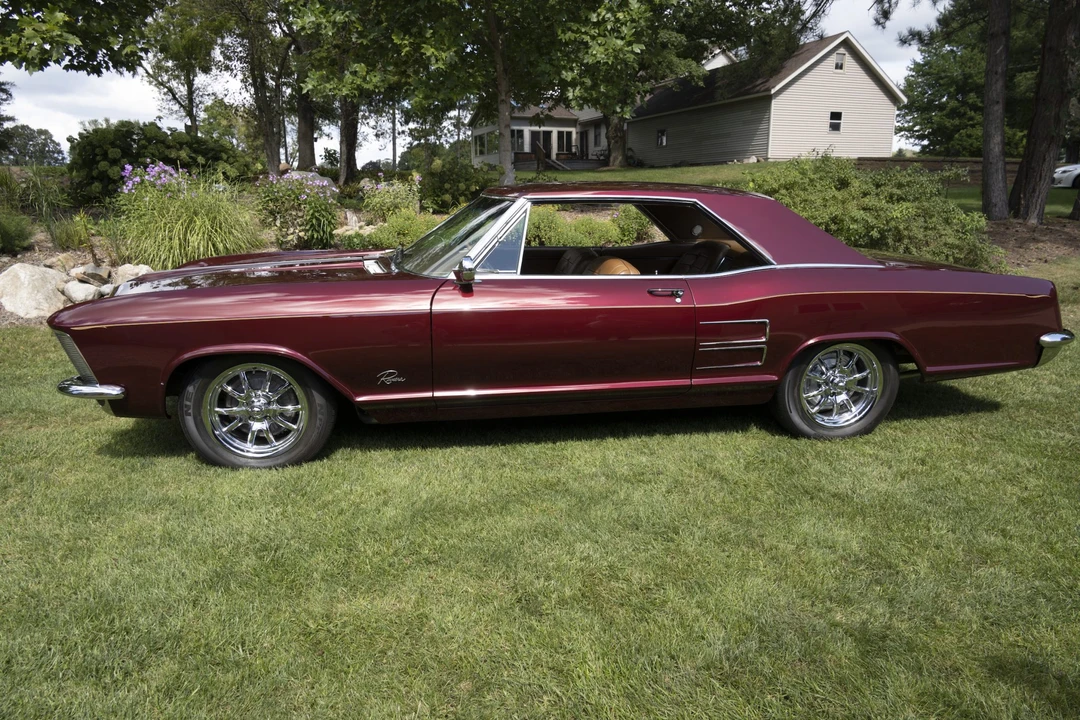 1963 Buick Riviera 1st Gen - Image 4 of 31