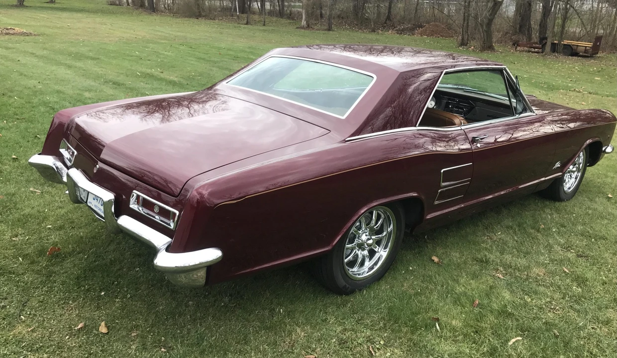 1963 Buick Riviera 1st Gen - Image 16 of 31