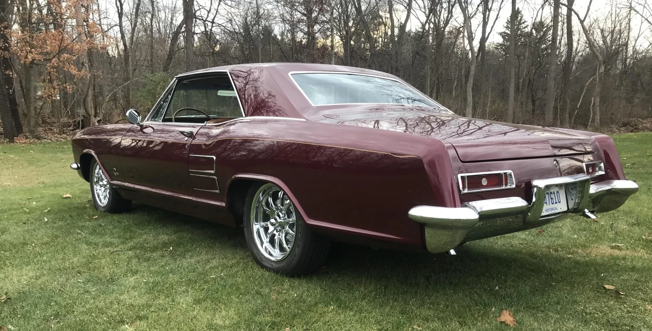 1963 Buick Riviera 1st Gen - Image 12 of 31