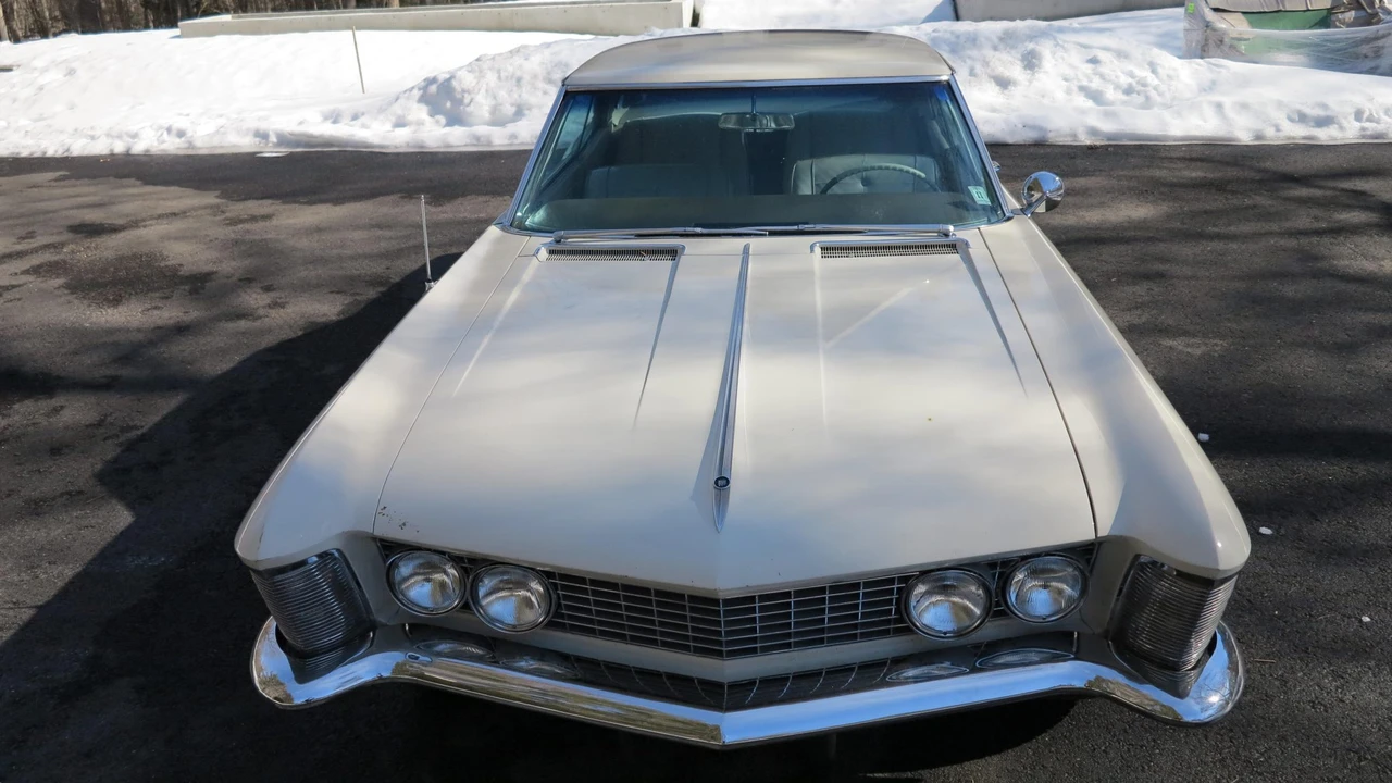 1963 Buick Riviera 1st Gen - Image 7 of 31