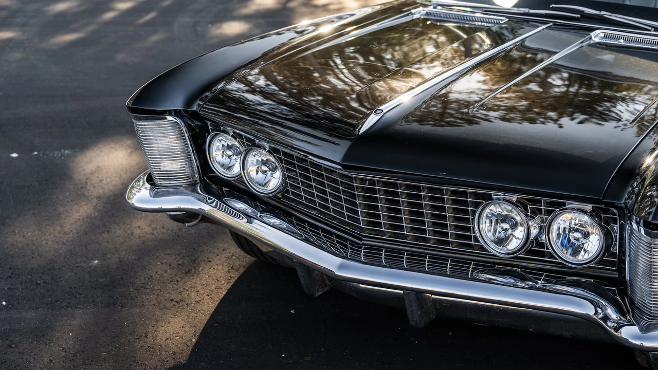 1963 Buick Riviera 1st Gen - Image 16 of 31