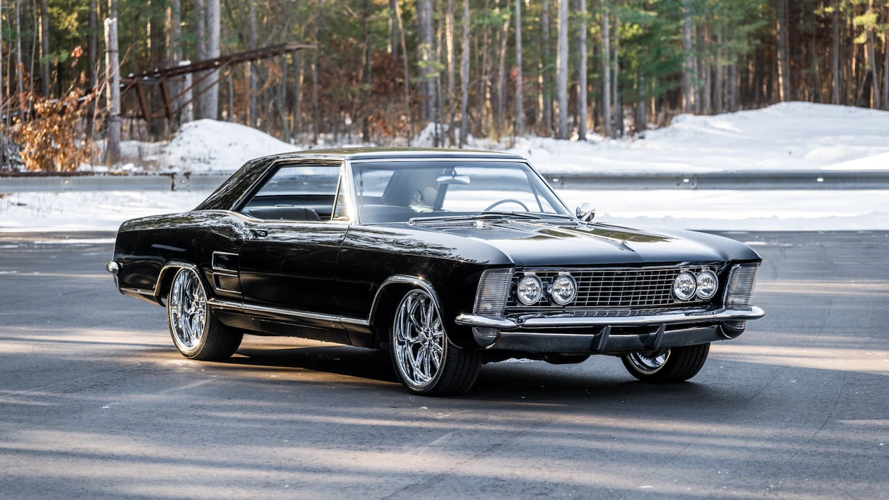 1963 Buick Riviera 1st Gen - Image 29 of 31