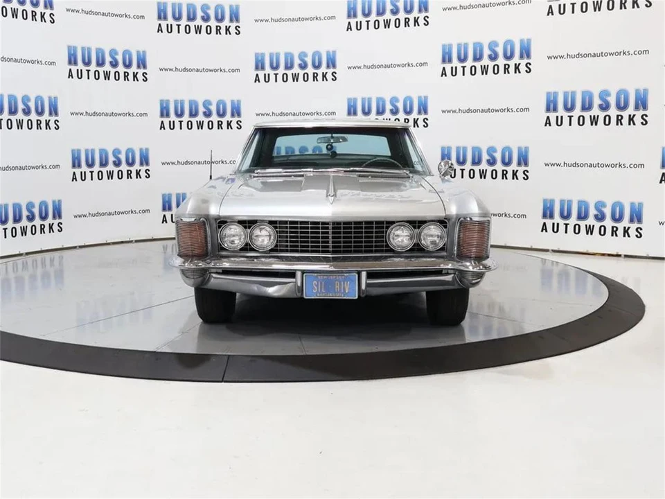 1963 Buick Riviera 1st Gen - Image 9 of 31