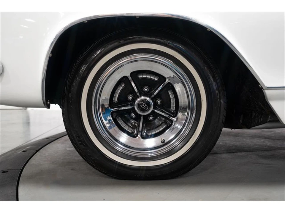 1963 Buick Riviera 1st Gen - Image 15 of 31