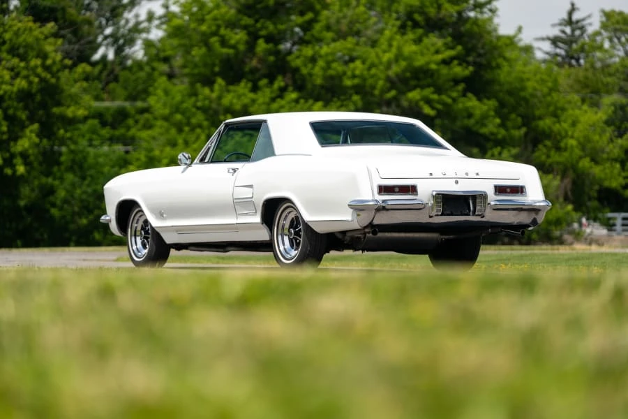 1963 Buick Riviera 1st Gen - Image 12 of 27