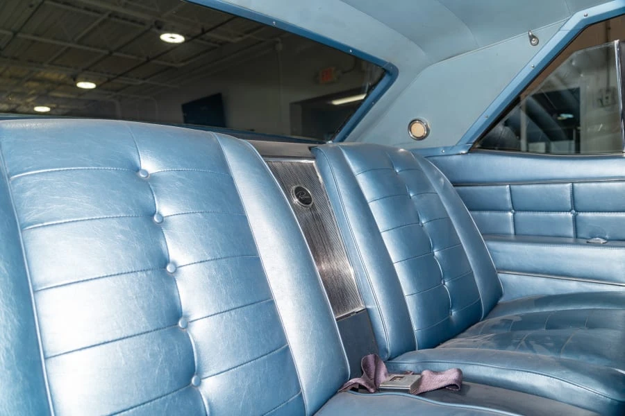1963 Buick Riviera 1st Gen - Image 19 of 27