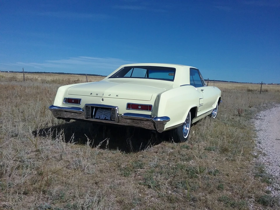 1963 Buick Riviera 1st Gen - Image 2 of 31