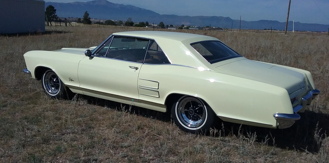 1963 Buick Riviera 1st Gen - Image 26 of 31