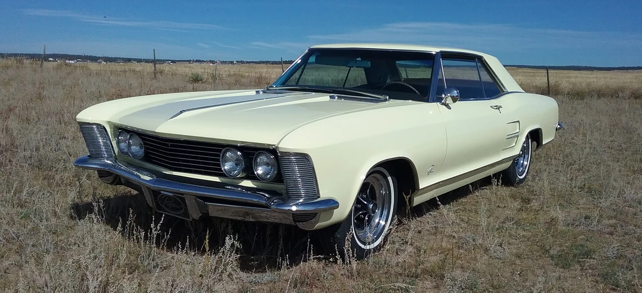 1963 Buick Riviera 1st Gen - Image 19 of 31