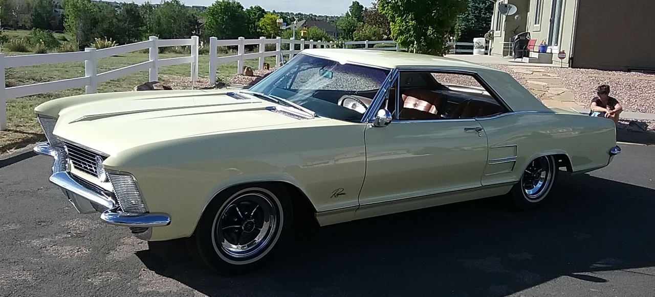 1963 Buick Riviera 1st Gen - Image 22 of 31