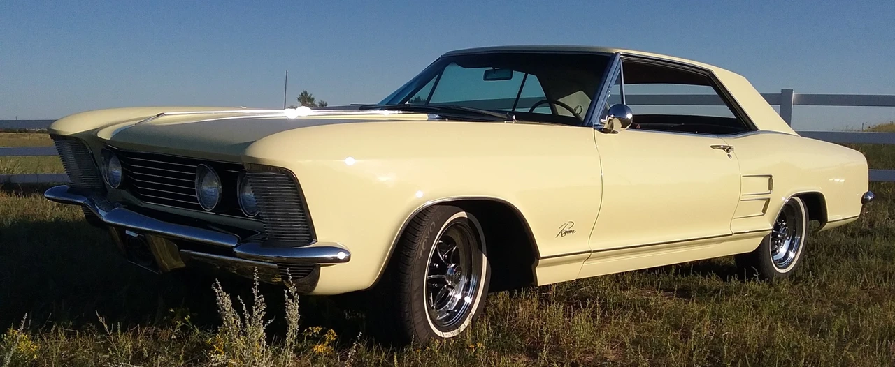 1963 Buick Riviera 1st Gen - Image 20 of 31