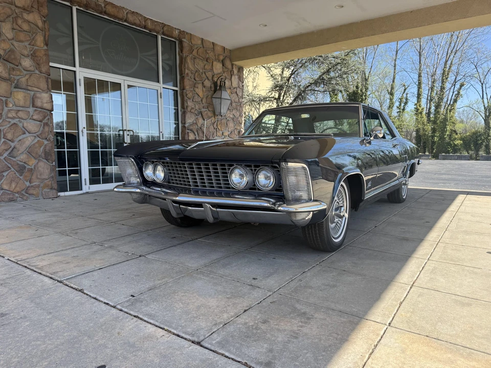 1963 Buick Riviera 1st Gen - Image 11 of 31