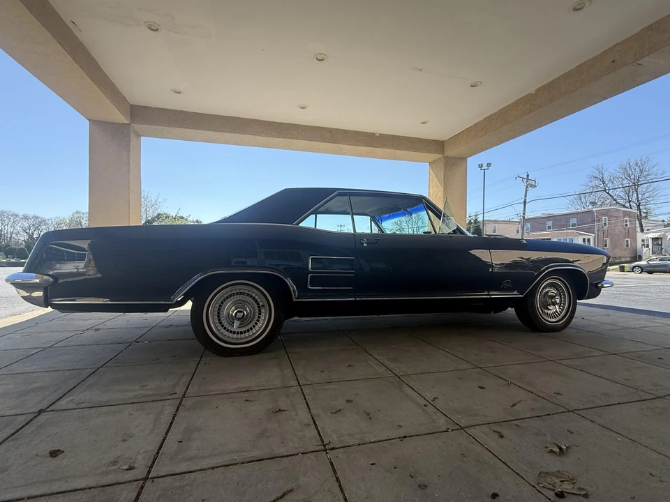 1963 Buick Riviera 1st Gen - Image 28 of 31