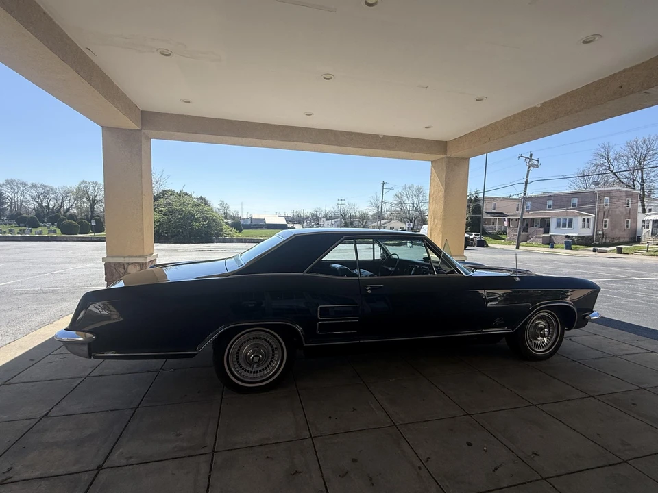 1963 Buick Riviera 1st Gen - Image 27 of 31
