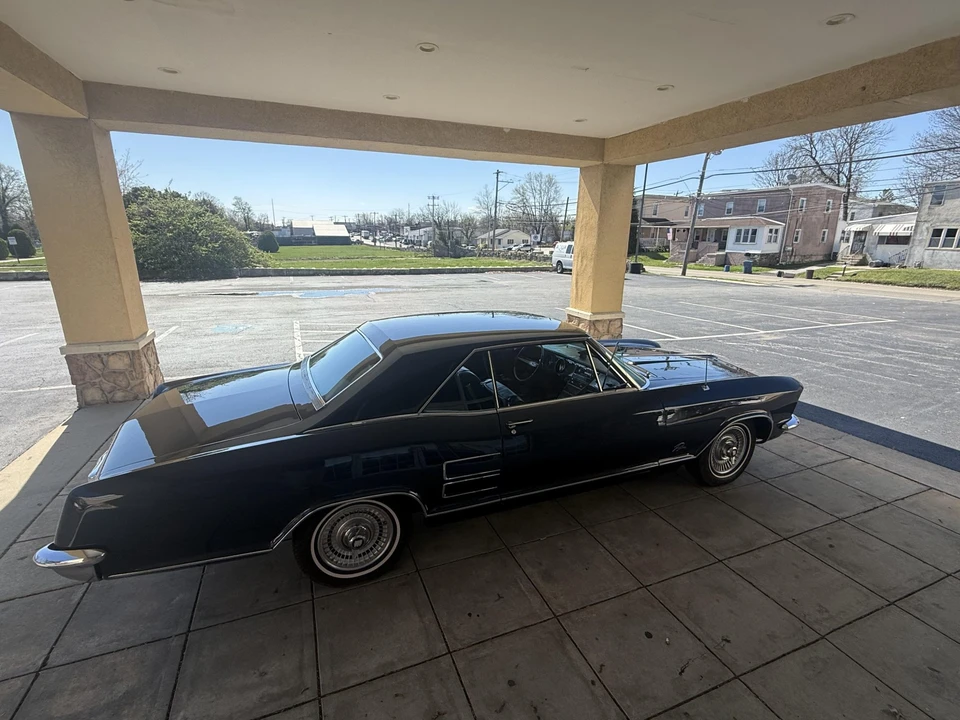 1963 Buick Riviera 1st Gen - Image 26 of 31