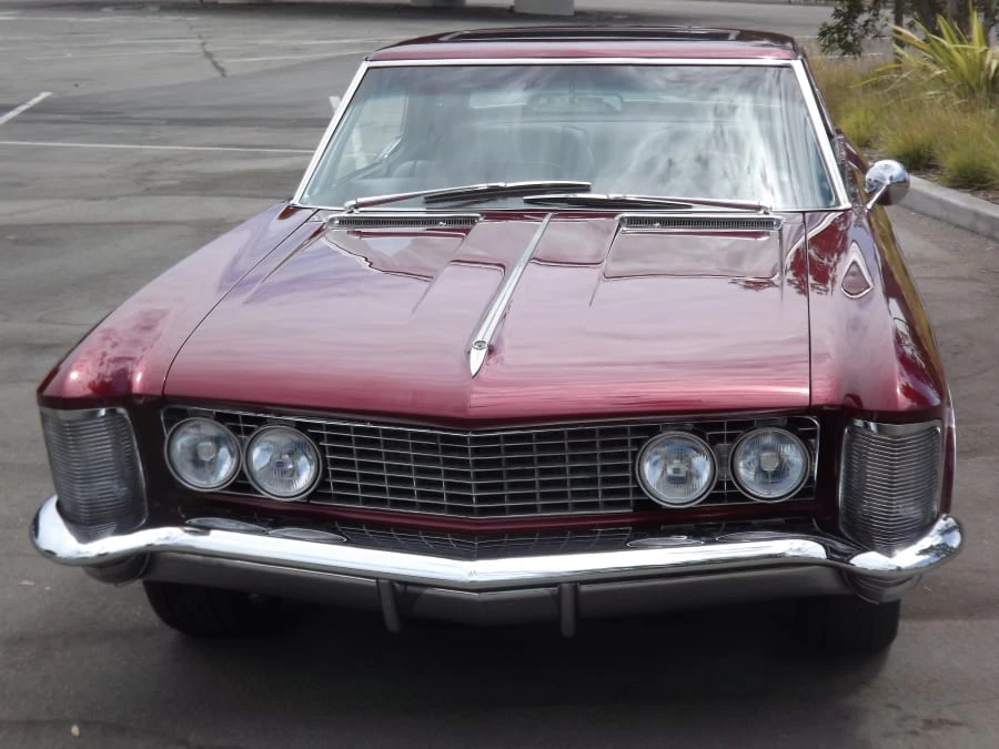 1963 Buick Riviera 1st Gen - Image 9 of 10