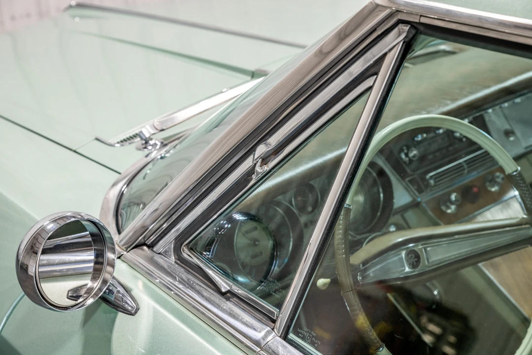 1963 Buick Riviera 1st Gen - Image 28 of 31