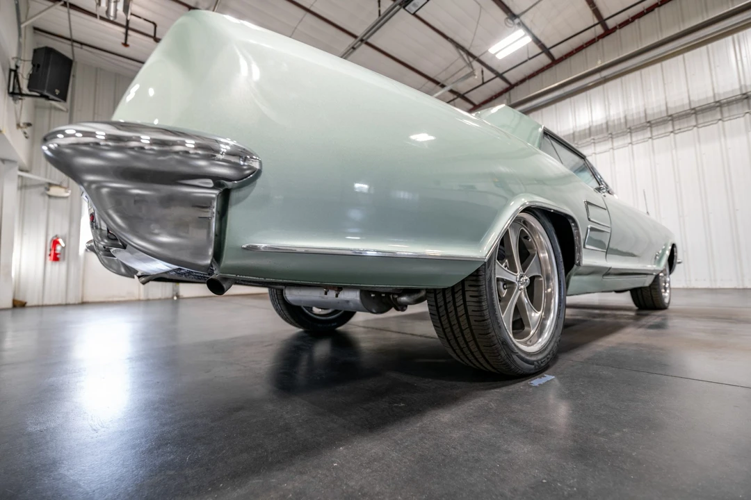 1963 Buick Riviera 1st Gen - Image 19 of 31