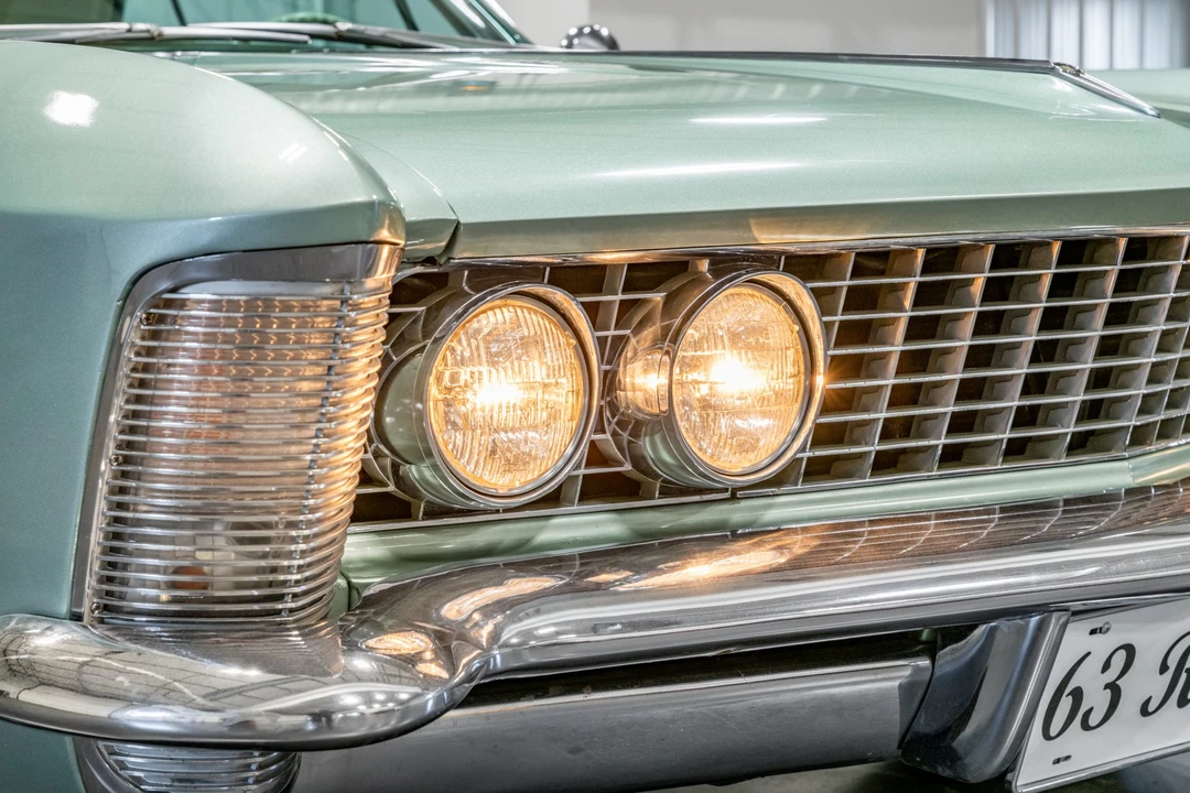 1963 Buick Riviera 1st Gen - Image 15 of 31