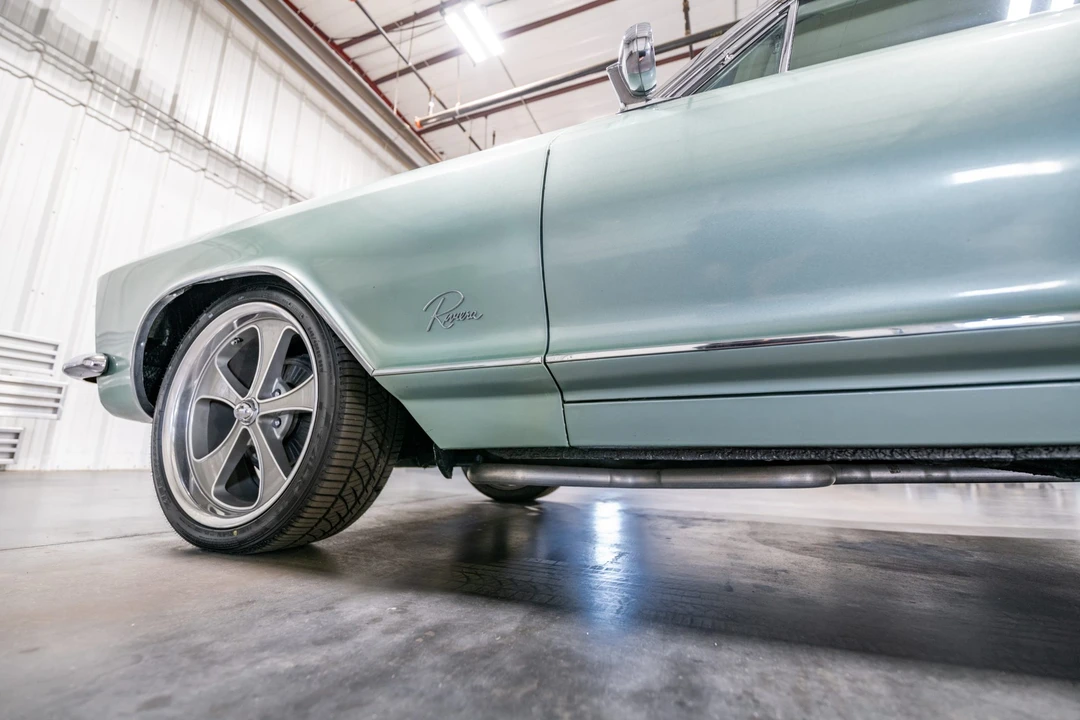 1963 Buick Riviera 1st Gen - Image 18 of 31