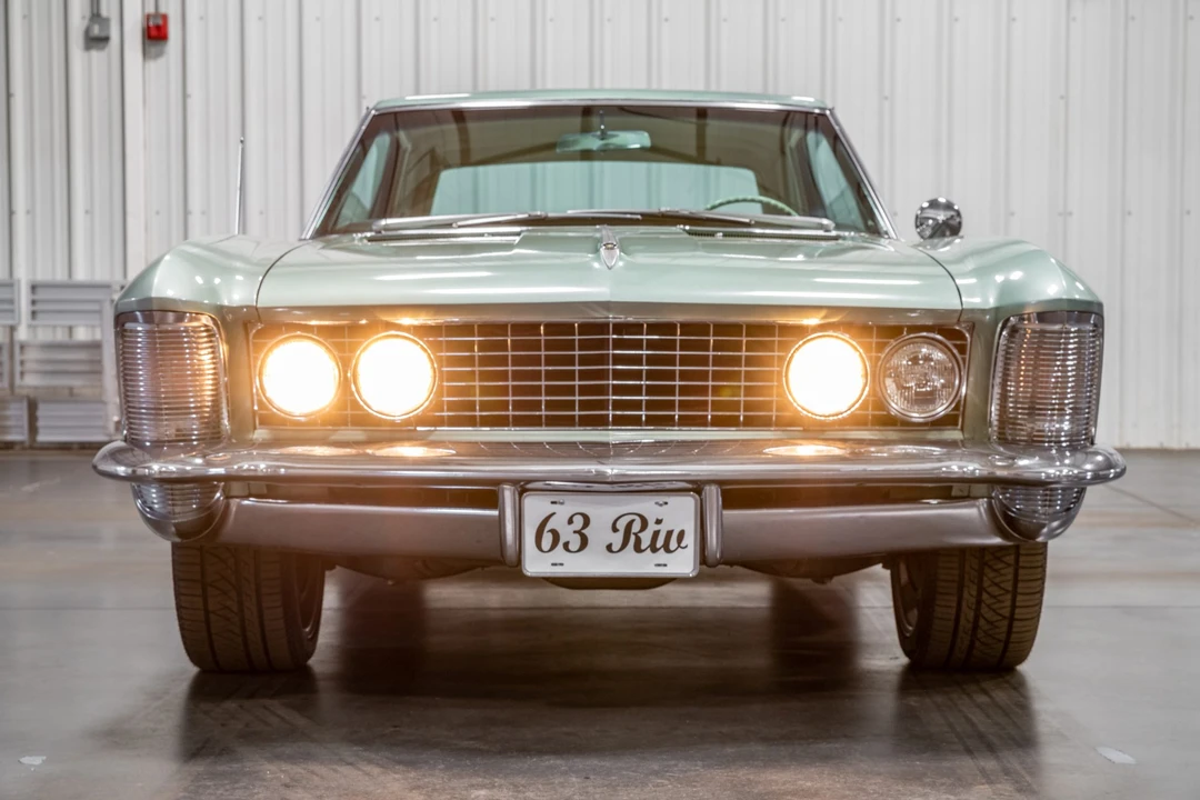 1963 Buick Riviera 1st Gen - Image 11 of 31