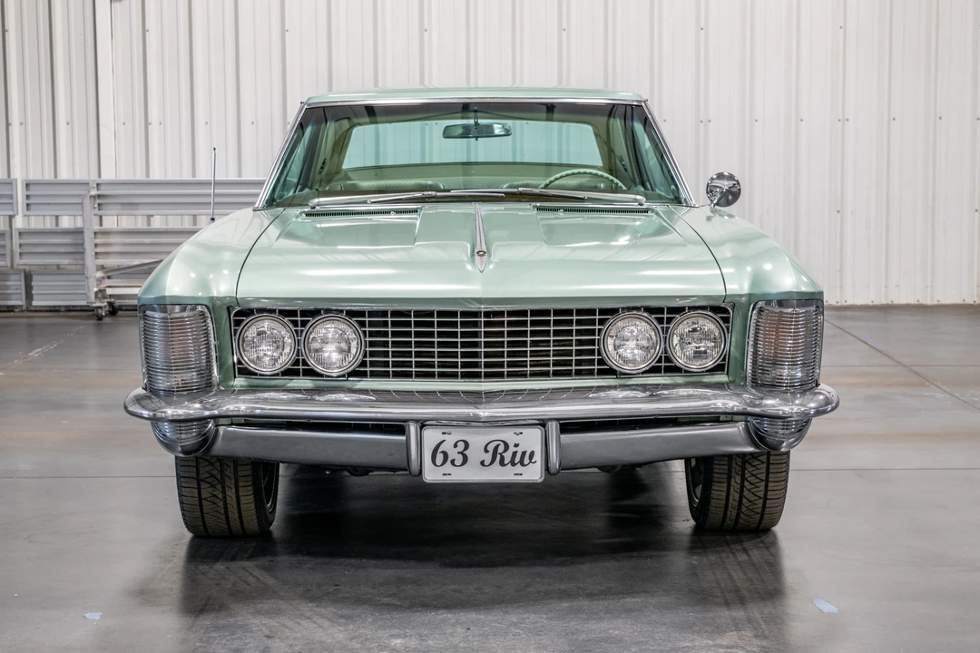 1963 Buick Riviera 1st Gen - Image 12 of 31