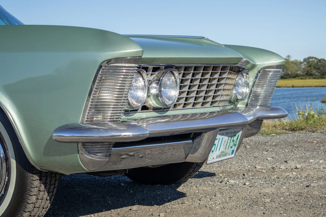 1963 Buick Riviera 1st Gen - Image 27 of 31