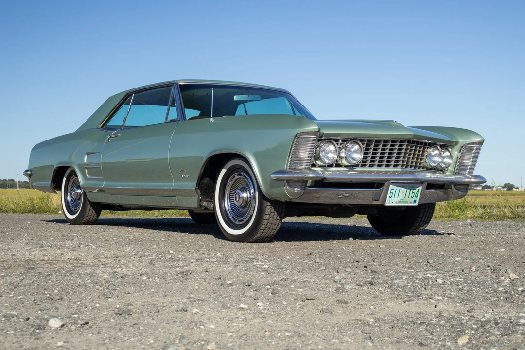 1963 Buick Riviera 1st Gen - Image 10 of 31
