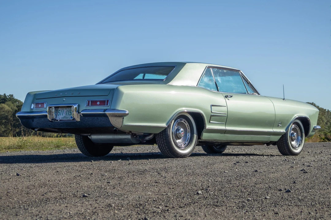 1963 Buick Riviera 1st Gen - Image 16 of 31