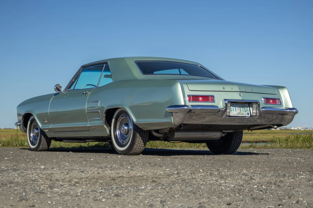 1963 Buick Riviera 1st Gen - Image 18 of 31