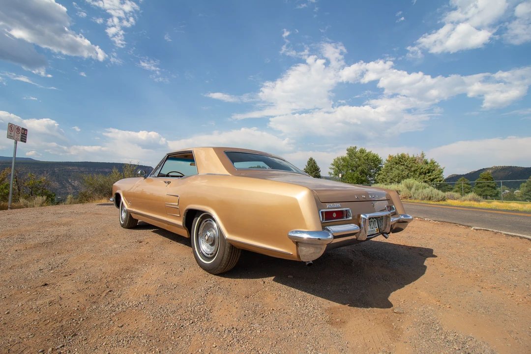 1963 Buick Riviera 1st Gen - Image 22 of 31