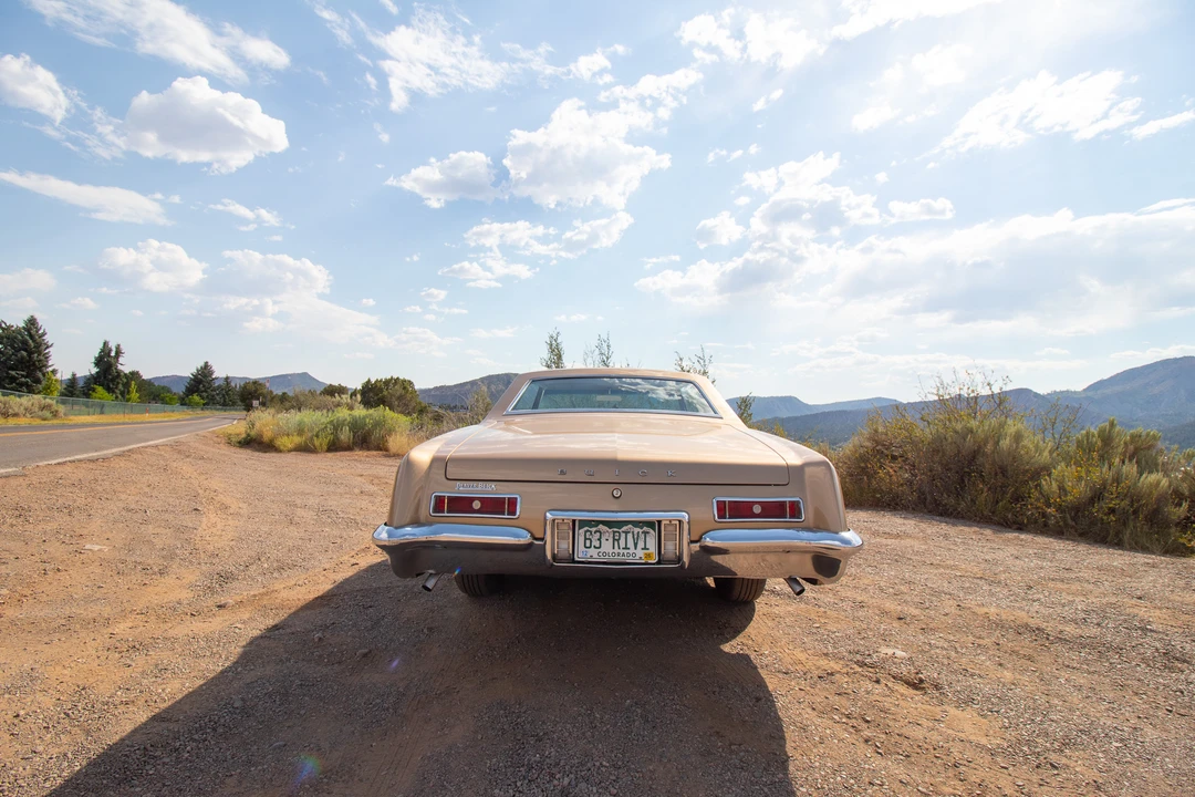 1963 Buick Riviera 1st Gen - Image 28 of 31