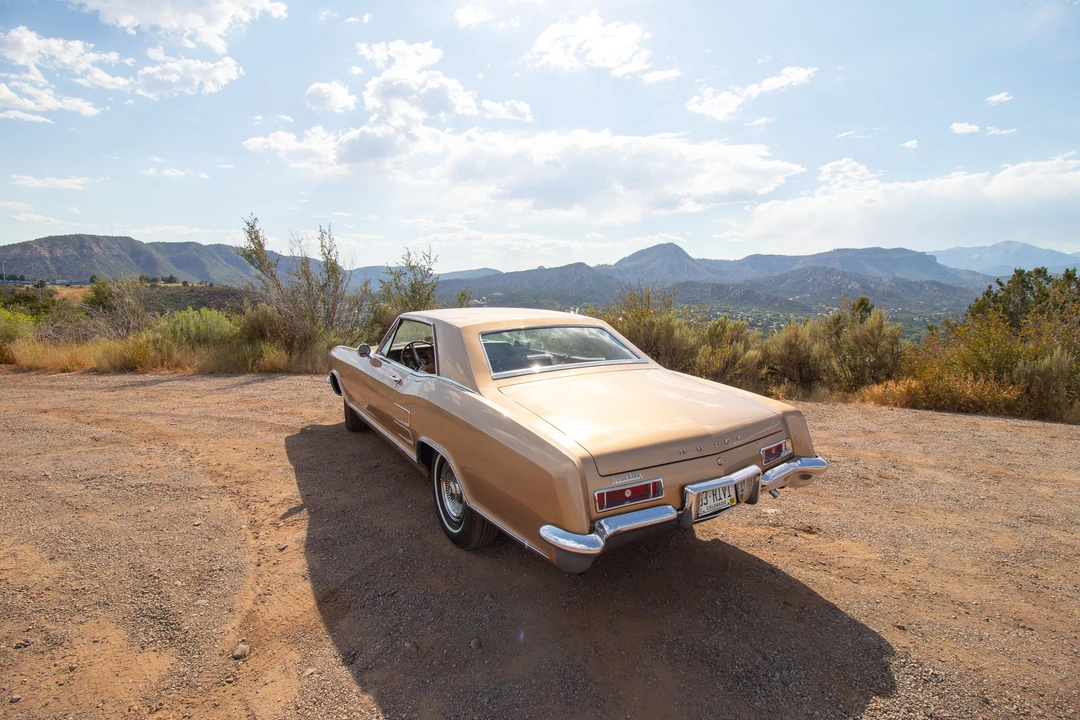 1963 Buick Riviera 1st Gen - Image 25 of 31