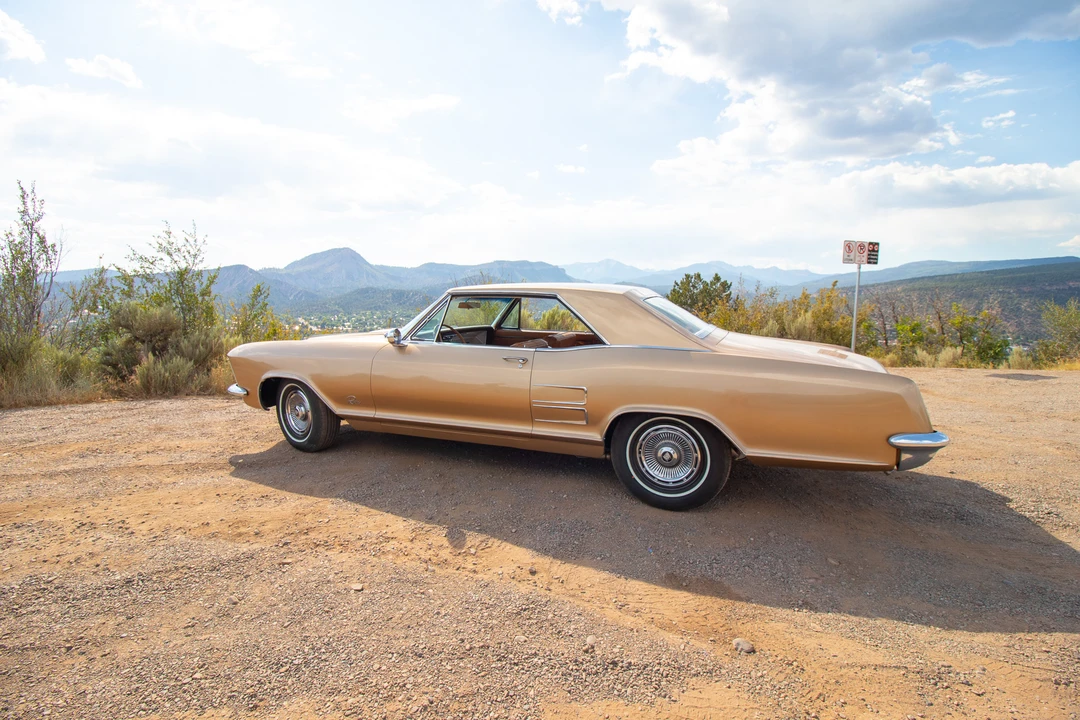 1963 Buick Riviera 1st Gen - Image 19 of 31