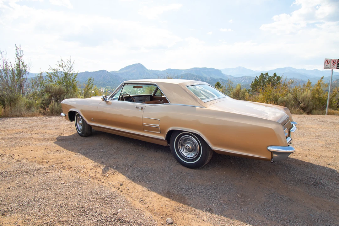 1963 Buick Riviera 1st Gen - Image 20 of 31
