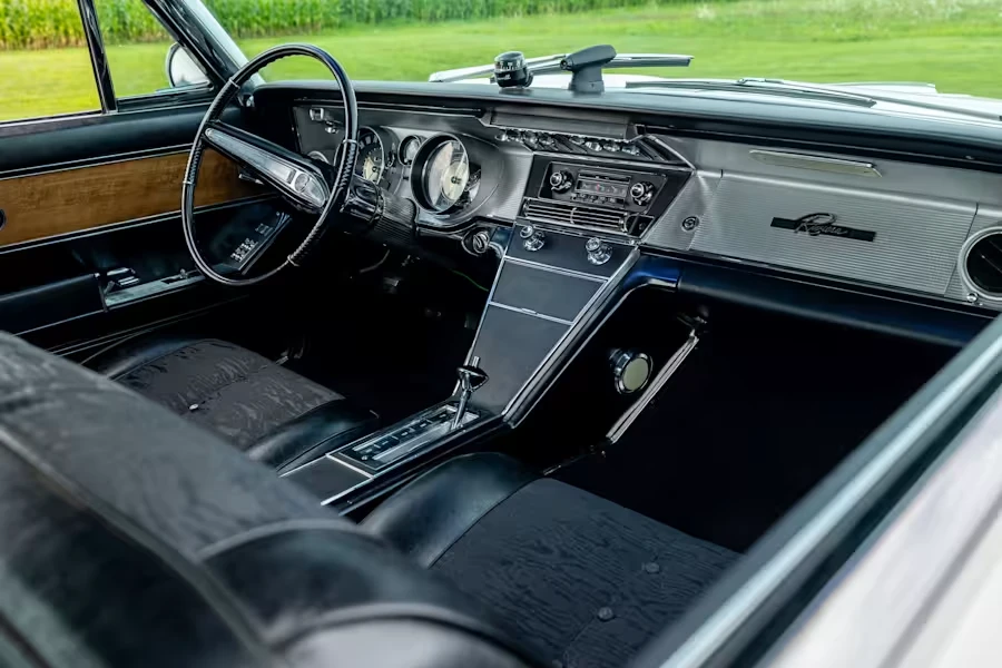 1963 Buick Riviera 1st Gen - Image 18 of 27