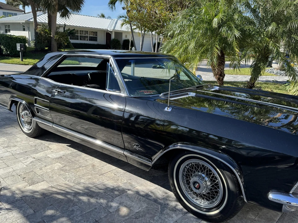 1963 Buick Riviera 1st Gen - Image 10 of 31
